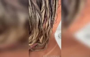 Mari Reis transando e dando o cuzinho guloso em um pornô caseiro