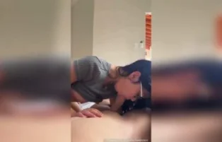 Beatriz Salvatore mostra sua técnica de boquete incrível