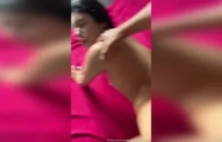 Aline Vitória levando rola de quatro