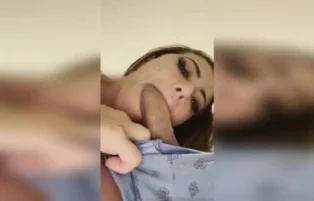 Cris Galera manda um boquete gostoso